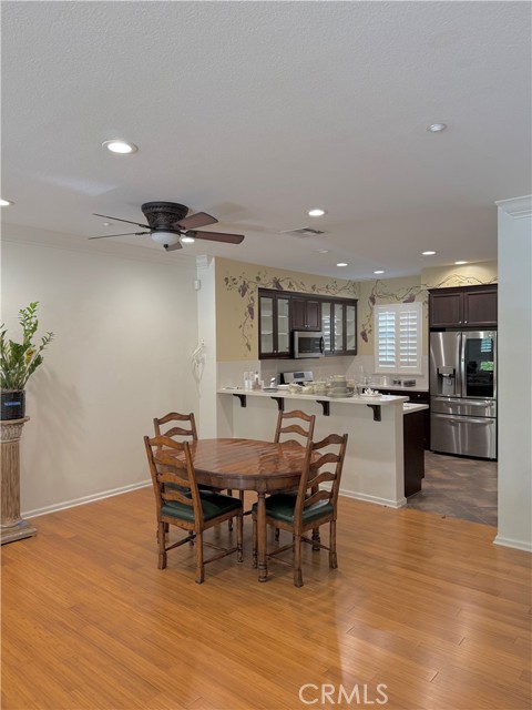 Detail Gallery Image 7 of 24 For 5429 Strand #105,  Hawthorne,  CA 90250 - 2 Beds | 3 Baths