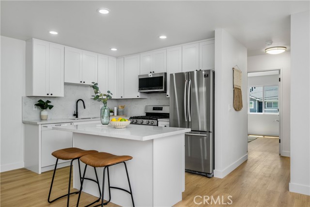 Front Image Thumbnail for CROC26066848