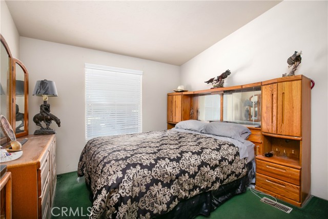 Detail Gallery Image 12 of 19 For 40701 Rancho Vista Bld #3,  Palmdale,  CA 93551 - 3 Beds | 2 Baths