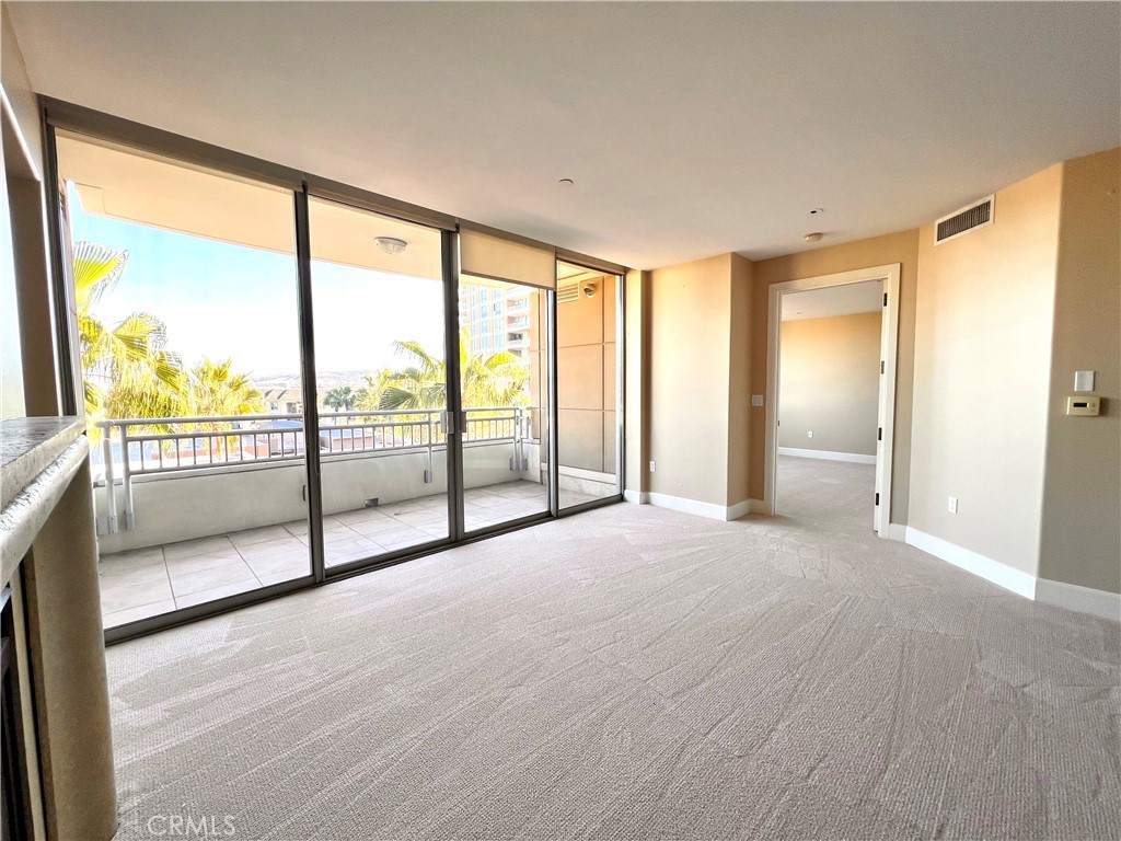 684d3696 4a2f 4dc9 8e13 B966a667cb34