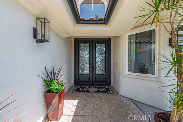 Detail Gallery Image 14 of 63 For 22590 S Canyon Lake Dr, Canyon Lake,  CA 92587 - 5 Beds | 2/1 Baths
