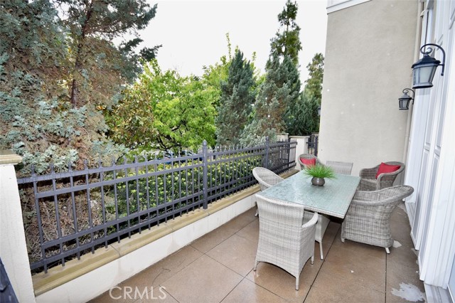 Spacious Private Front Patio