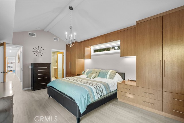 3051 Gertrude Avenue, La Crescenta CA: https://media.crmls.org/medias/684f3120-e12e-4959-bda5-de22ba17927c.jpg