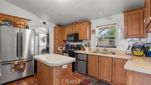 Detail Gallery Image 21 of 39 For 1501 E Avenue I #115,  Lancaster,  CA 93535 - 4 Beds | 2 Baths