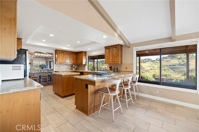 Detail Gallery Image 31 of 75 For 4613 Sleeping Indian Rd, Fallbrook,  CA 92028 - 4 Beds | 2/1 Baths