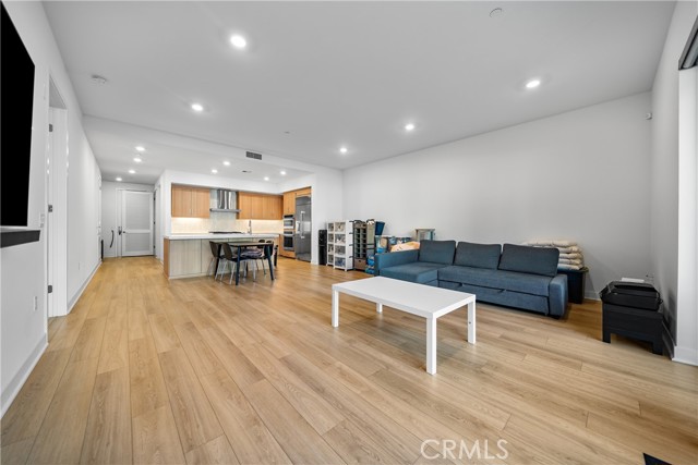 Detail Gallery Image 3 of 17 For 1105 Rivington, Irvine,  CA 92612 - 1 Beds | 2 Baths