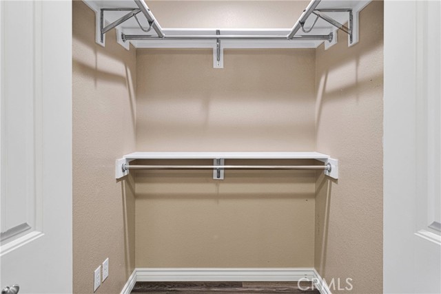 13435 Spring Valley, Victorville CA: https://media.crmls.org/medias/6851a1d9-926f-450b-83e0-ca04c9e28156.jpg