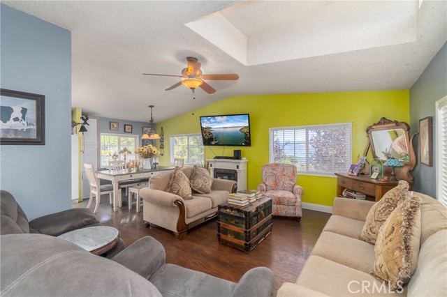 Detail Gallery Image 13 of 30 For 5025 Wintun Way, Kelseyville,  CA 95451 - 3 Beds | 2 Baths