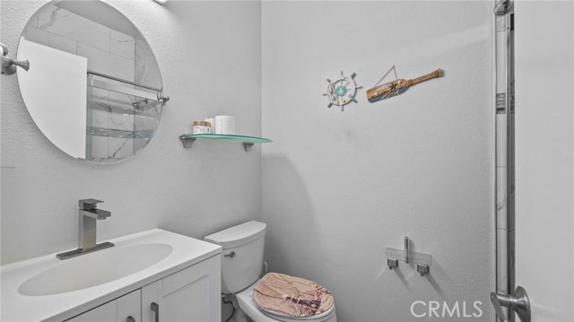 Detail Gallery Image 18 of 39 For 12995 Kite Ct, Corona,  CA 92880 - 5 Beds | 3/1 Baths