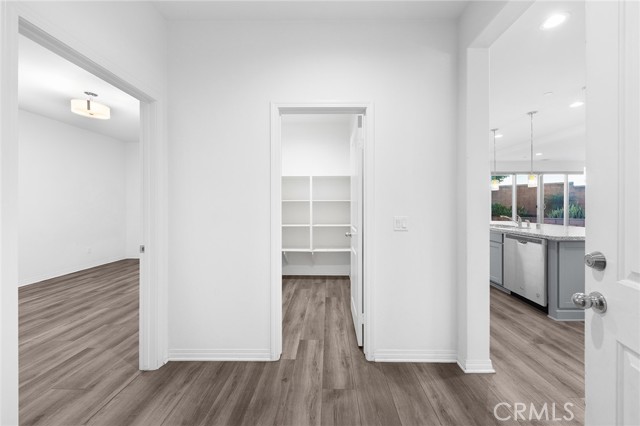 Detail Gallery Image 31 of 73 For 12906 Shorthorn, Corona,  CA 92880 - 6 Beds | 5 Baths