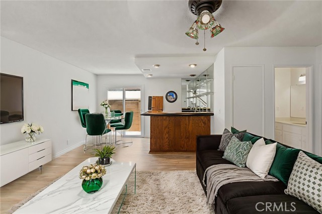 Detail Gallery Image 3 of 70 For 13243 Aclare St, Cerritos,  CA 90703 - 4 Beds | 4 Baths