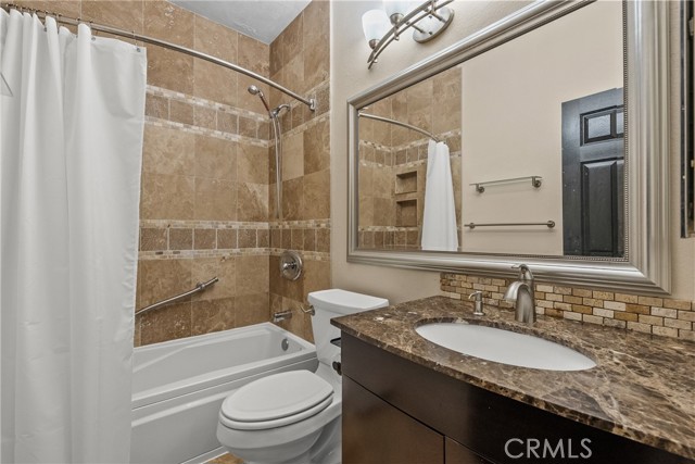 Detail Gallery Image 13 of 22 For 555 Maine Ave #320, Long Beach,  CA 90802 - 2 Beds | 2 Baths