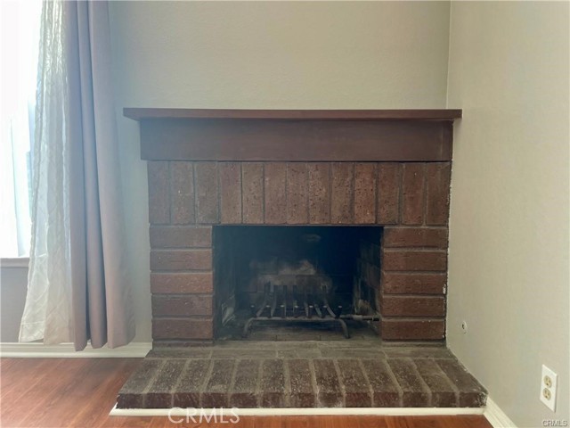 16135 Reed Court, Fontana CA: https://media.crmls.org/medias/6854485d-5fcf-428b-b470-66f55a56d8cc.jpg