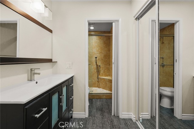 911 N Kings Road, West Hollywood CA: https://media.crmls.org/medias/68548fcc-183b-4269-8e66-38edde963f24.jpg