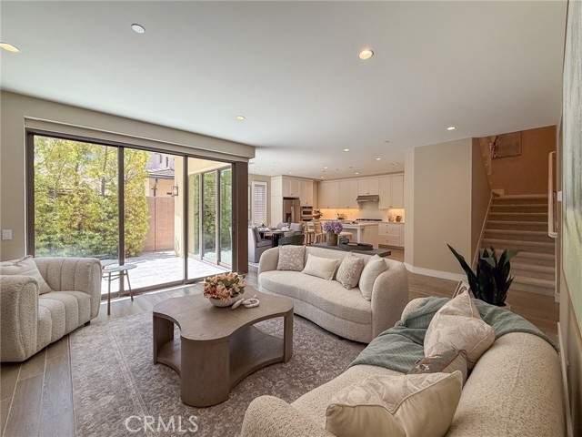 142 Dolci, Irvine CA: https://media.crmls.org/medias/68570015-da1a-4b5e-89d9-2f64b1125909.jpg