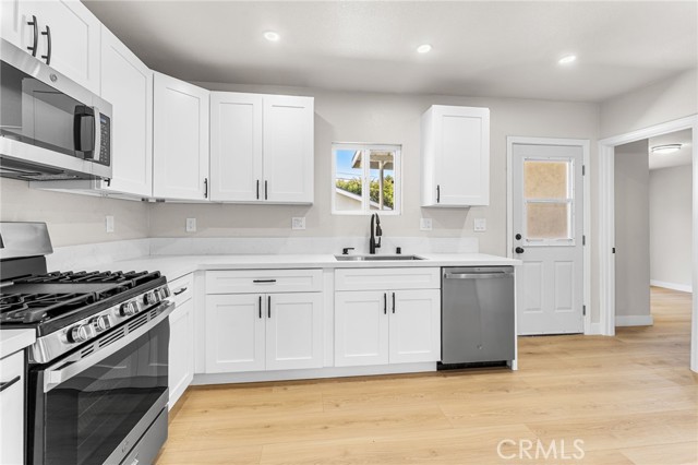 Detail Gallery Image 16 of 27 For 2802 Granada Ave, El Monte,  CA 91733 - 3 Beds | 2 Baths