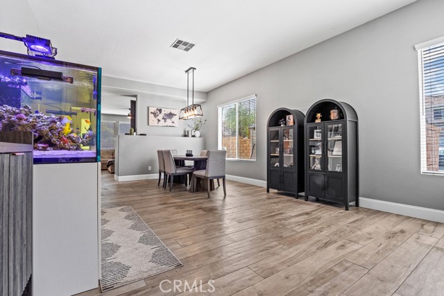 Detail Gallery Image 10 of 44 For 23632 Coast Live Oak, Murrieta,  CA 92562 - 6 Beds | 3 Baths