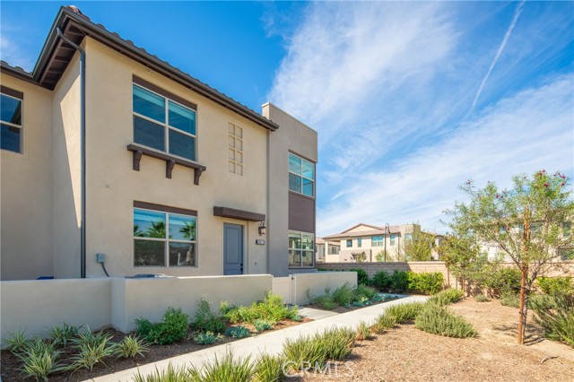 Detail Gallery Image 6 of 33 For 4200 E Bruma Paseo #113,  Ontario,  CA 91761 - 3 Beds | 2/1 Baths