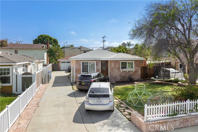 2228 Plant Avenue, Redondo Beach, California 90278, 4 Bedrooms Bedrooms, ,2 BathroomsBathrooms,Residential,Sold,Plant,SB22080436