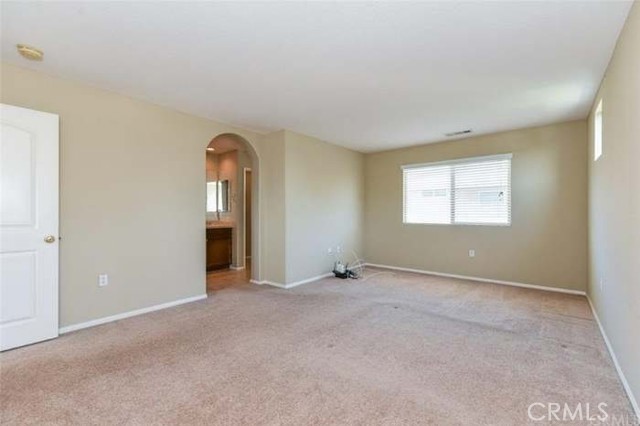 1063 S Reservoir Street, Pomona CA: https://media.crmls.org/medias/6858cefa-3148-497e-88cb-af69470b386b.jpg