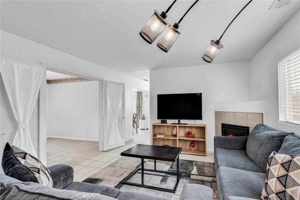 MLS #SR25239617 image #7