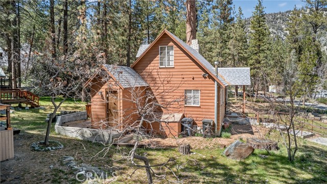 Detail Gallery Image 49 of 49 For 5806 Victorville, Wrightwood,  CA 92397 - 3 Beds | 1/1 Baths