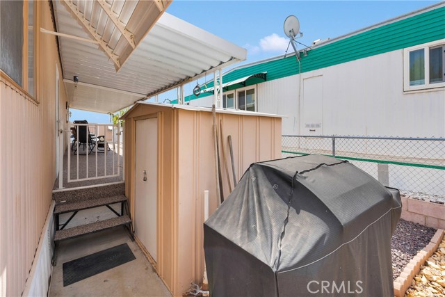 701 Montara Road, Barstow CA: https://media.crmls.org/medias/685a5a07-1794-41b8-a430-79b9c1f63b97.jpg