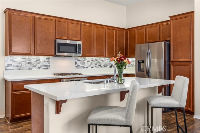 30294 Coralium Way, Menifee CA: https://media.crmls.org/medias/685af41c-794c-4330-a786-39f7f1e930c7.jpg