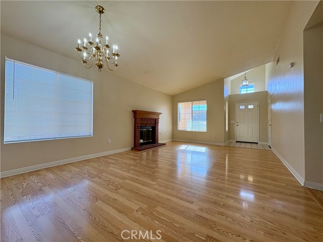 37660 Cardiff Street, Palmdale CA: https://media.crmls.org/medias/685b25af-d177-4963-82ab-b9c1f61471c8.jpg