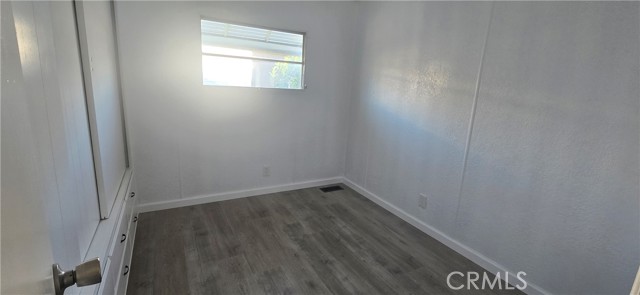 Detail Gallery Image 7 of 13 For 220 San Carlos Dr, Hemet,  CA 92543 - 2 Beds | 1 Baths