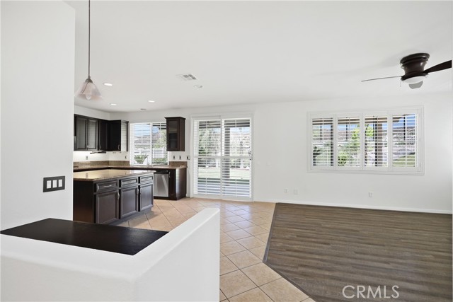 Detail Gallery Image 9 of 39 For 35459 Sumac Ave, Murrieta,  CA 92562 - 3 Beds | 2/1 Baths