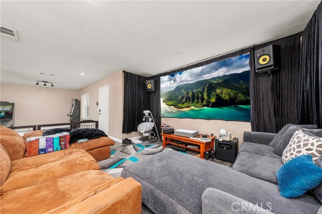 Detail Gallery Image 22 of 38 For 38609 Erika, Palmdale,  CA 93551 - 5 Beds | 3 Baths