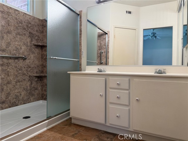 6425 Marigold Street, Eastvale CA: https://media.crmls.org/medias/685c4b44-a1d4-4e74-a30d-6dac362f9da1.jpg