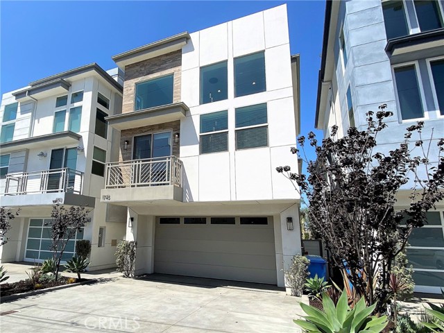 1745 Spreckels Lane, Redondo Beach, California 90278, 3 Bedrooms Bedrooms, ,4 BathroomsBathrooms,Residential,Sold,Spreckels,PV21190743