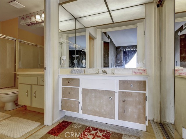 Image 26 of 49 For 12109 Sylvan River 131