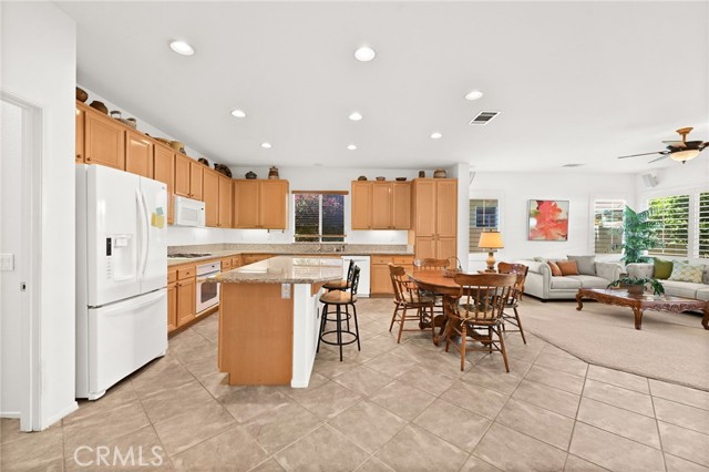 Detail Gallery Image 11 of 53 For 28338 Pleasanton Ct, Menifee,  CA 92584 - 2 Beds | 2 Baths