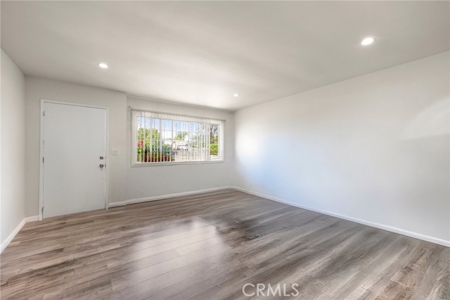 11160 Freer Street, Temple City CA: https://media.crmls.org/medias/685d62b9-b19a-4a3b-a78b-801ce1fe89b5.jpg