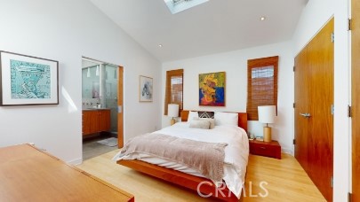3205 Bayview Drive, Manhattan Beach CA: https://media.crmls.org/medias/685dddf2-a42a-45ad-b496-1e8549ae35a4.jpg
