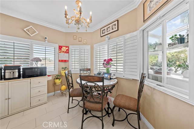 Detail Gallery Image 13 of 60 For 24300 Knoll Ct, Diamond Bar,  CA 91765 - 5 Beds | 3 Baths