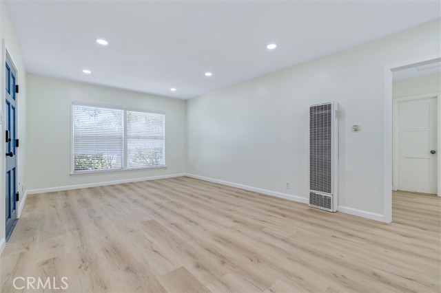 Detail Gallery Image 8 of 35 For 12155 Dunrobin, Downey,  CA 90242 - 3 Beds | 2 Baths