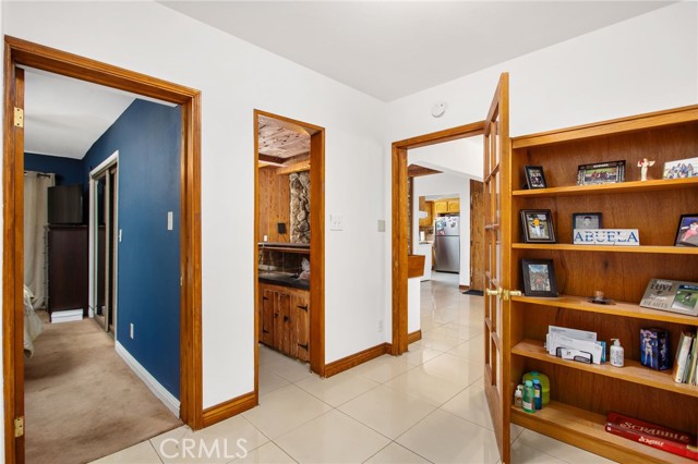 Detail Gallery Image 31 of 51 For 13828 Cowley Ave, Bellflower,  CA 90706 - 4 Beds | 2 Baths