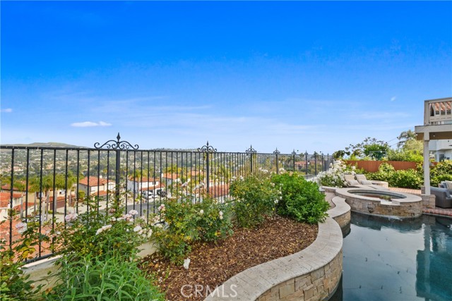 Detail Gallery Image 10 of 75 For 112 Del Cabo, San Clemente,  CA 92673 - 4 Beds | 3 Baths