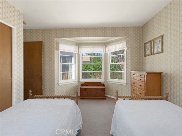 18725 Covello Street, Reseda CA: https://media.crmls.org/medias/6860735e-65f1-4512-871e-db4ecb0979de.jpg