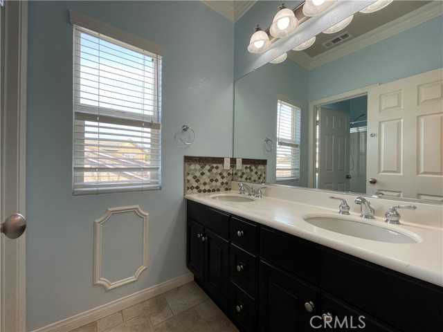 Image 27 of 45 For 40251 Pasadena Drive