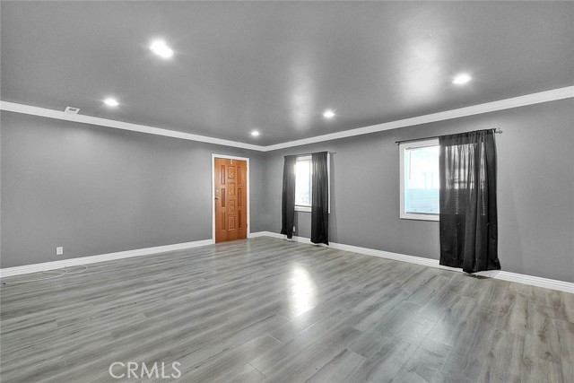 1516 121st Street, Los Angeles CA: https://media.crmls.org/medias/6861205d-6144-4796-bae3-f0788dc1e5f6.jpg