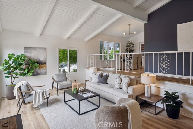 30047 Knoll View Drive, Rancho Palos Verdes CA: https://media.crmls.org/medias/68613bf8-2d10-4e76-827d-5fdbad078113.jpg