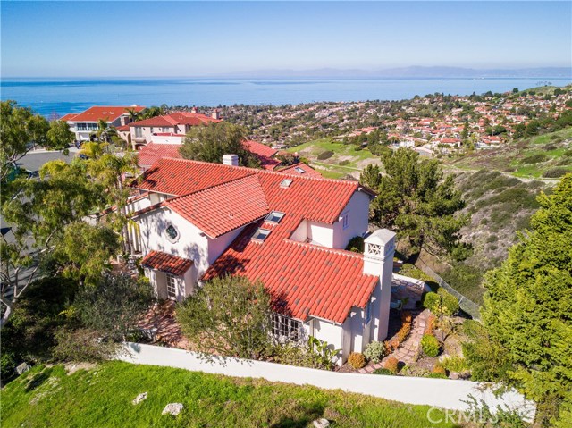2727 Via Miguel, Palos Verdes Estates, California 90274, 4 Bedrooms Bedrooms, ,3 BathroomsBathrooms,Residential,Sold,Via Miguel,PV17019247