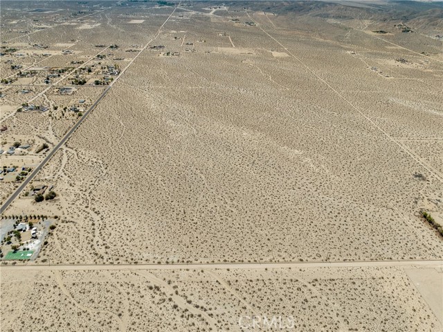 Detail Gallery Image 4 of 7 For 768 Visalia Ave, Lucerne Valley,  CA 92356 - – Beds | – Baths