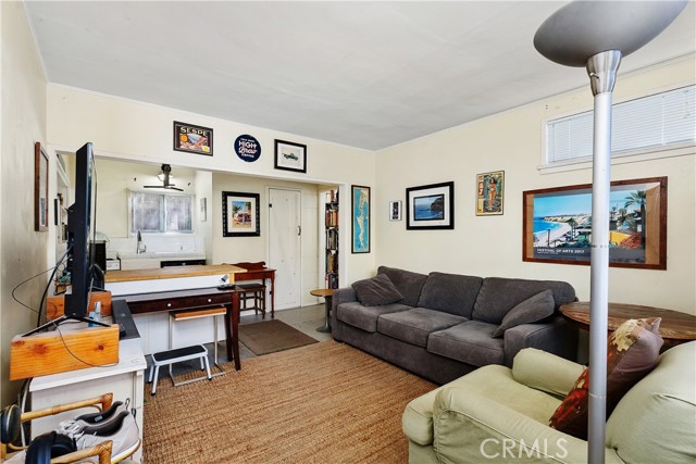 Detail Gallery Image 29 of 35 For 617 Lombardy, Laguna Beach,  CA 92651 - 3 Beds | 3 Baths