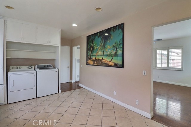 2130 Brawley Street, Los Angeles CA: https://media.crmls.org/medias/6863c723-3356-4387-b6a9-c383465705f7.jpg